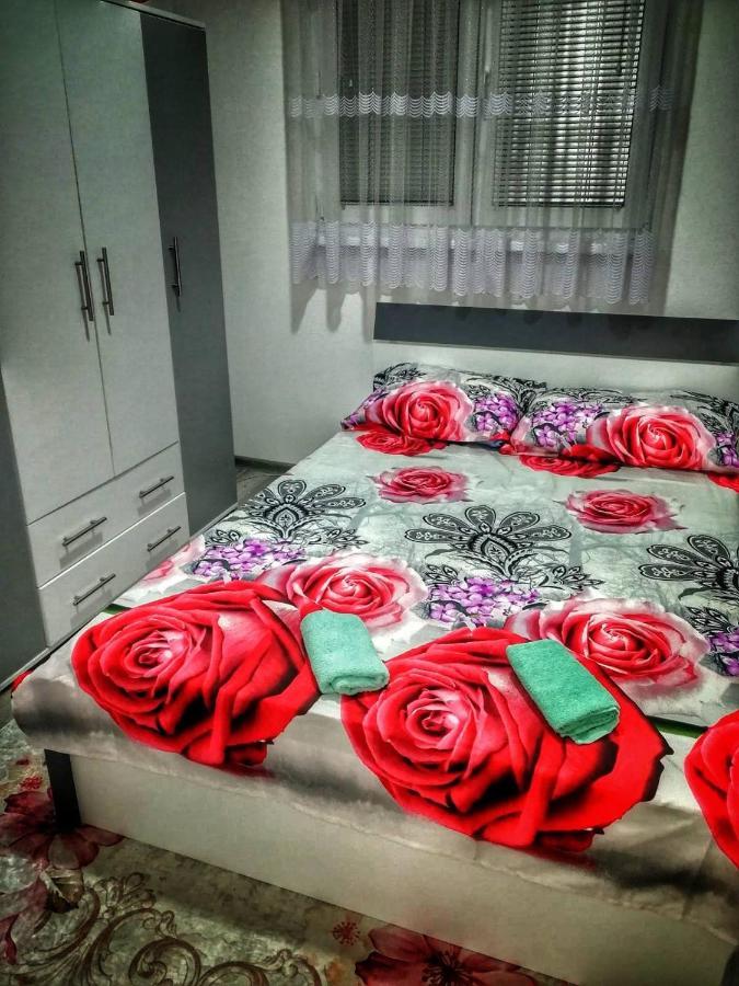 Apartman Visoko-Oaza Mira Exterior foto