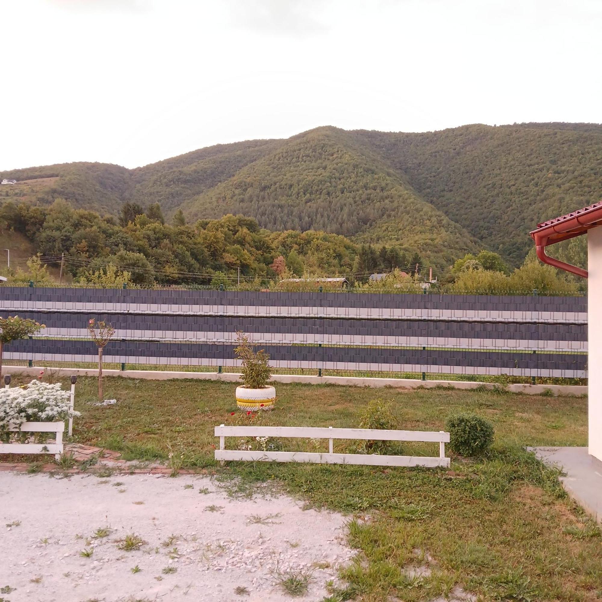 Apartman Visoko-Oaza Mira Exterior foto